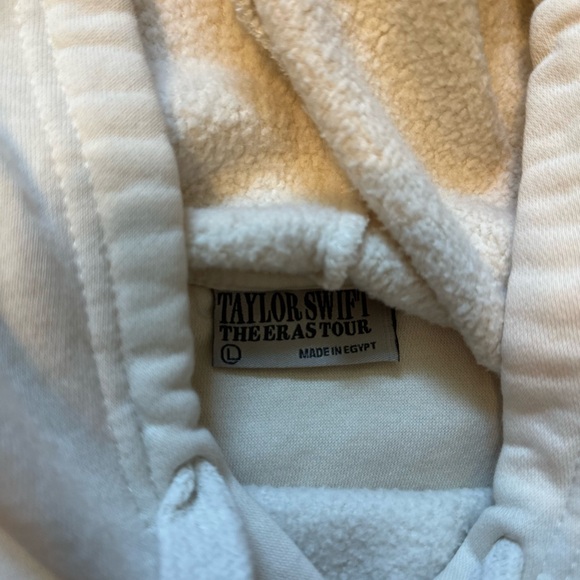 Taylor Swift Eras Tour Hoodie with EXTRAS - Picture 2 of 3